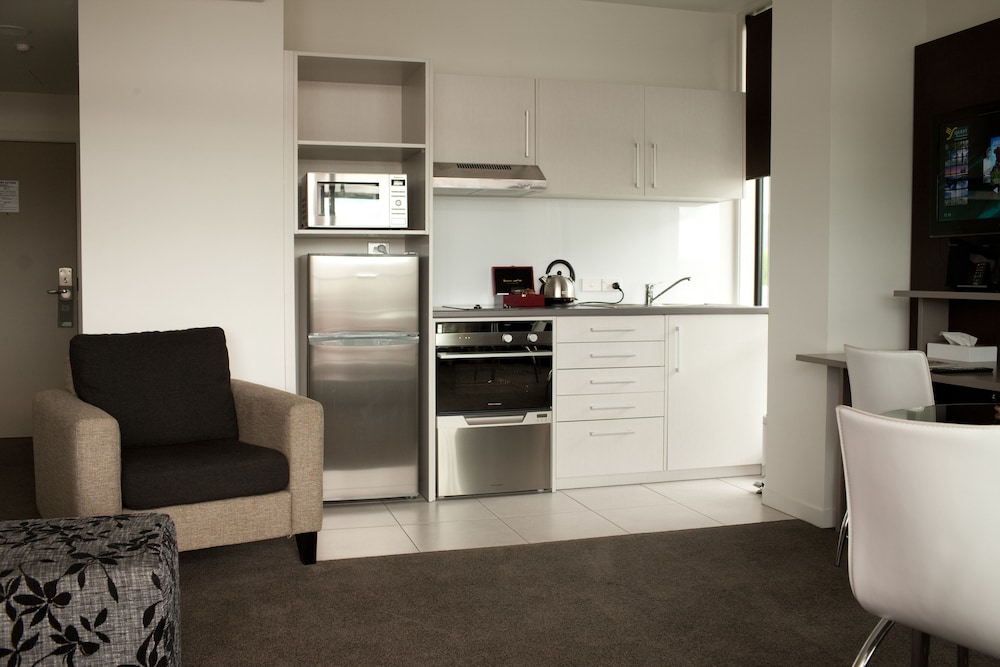 QUEST ROTORUA CENTRAL 36/50