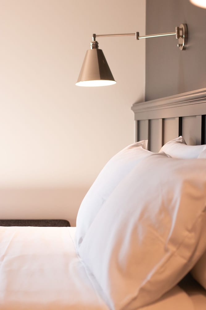 Meeting House Boutique Hotel 11/22