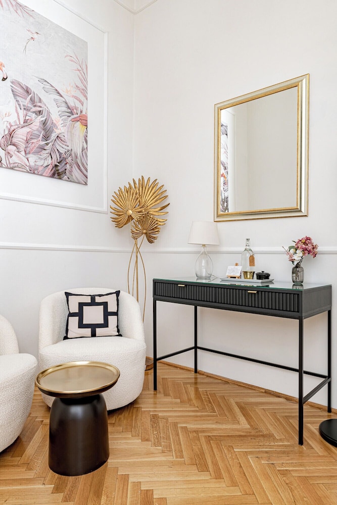 House Beletage 10/71