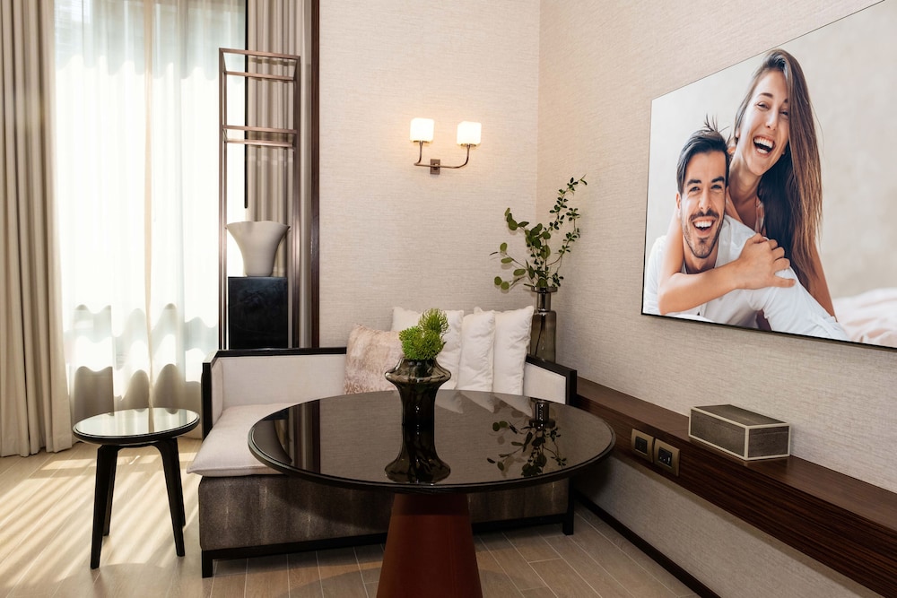 SILQ Hotel & Residence 32/50