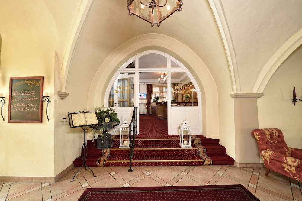 Hotel Graf von Mansfeld 8/50
