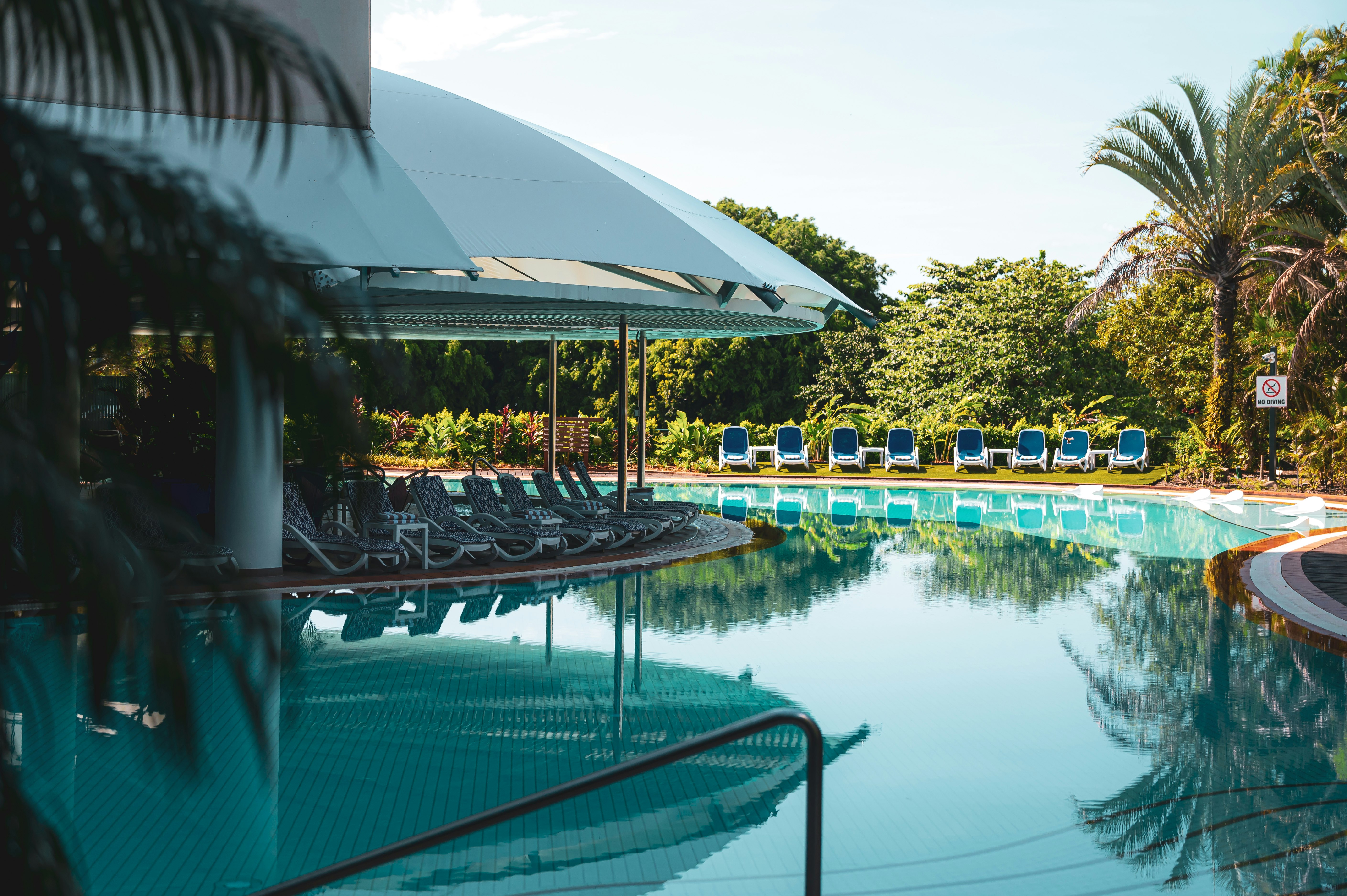 Hilton Cairns Hotel 46/85