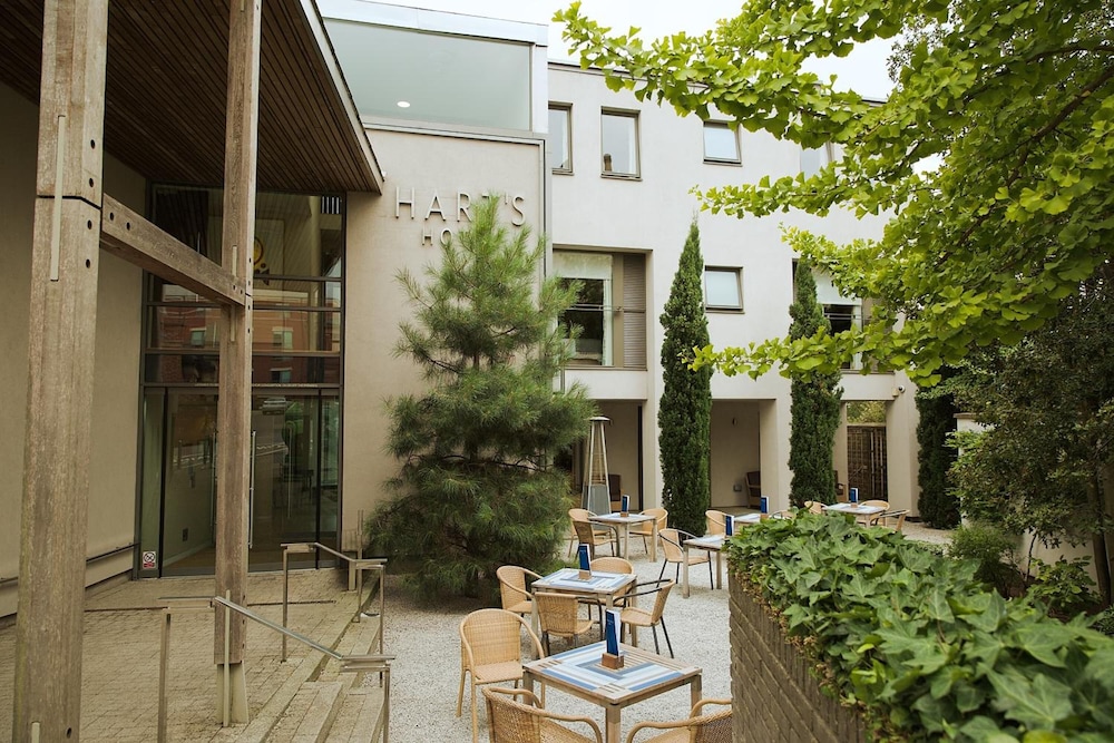 Harts Hotel 43/50