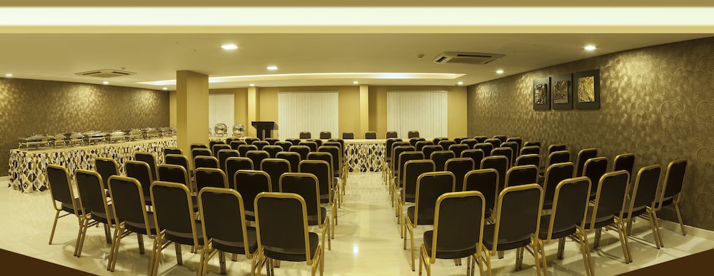 Abaam Hotel 24/30