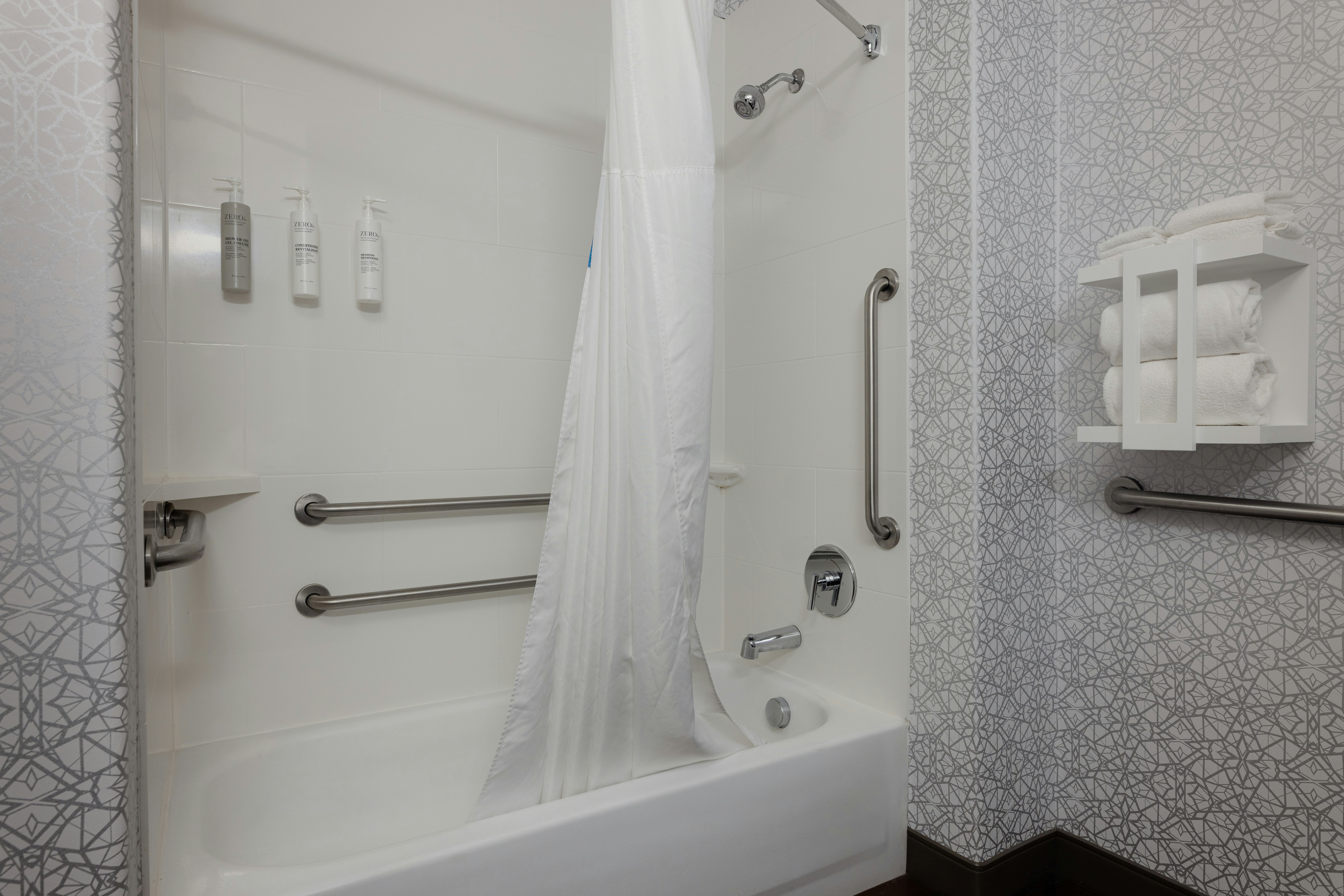 غرفة بسرير كينج لذوي الإعاقة، Hampton Inn Suites Palmdale 5/5