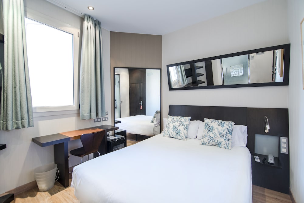 BASIC, DOUBLE BED