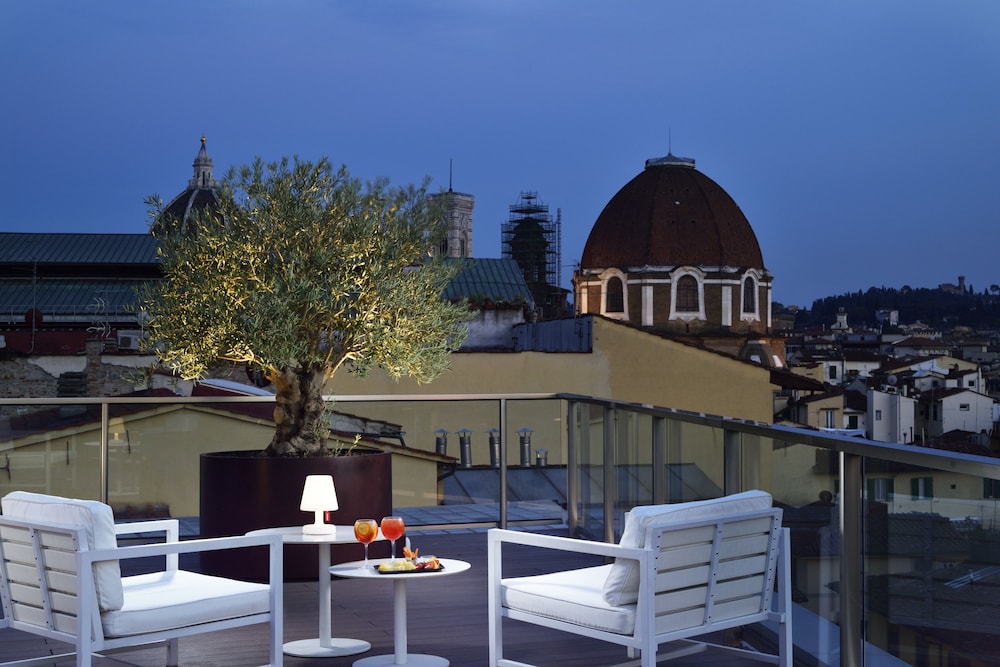 Glance Hotel In Florence 66/70