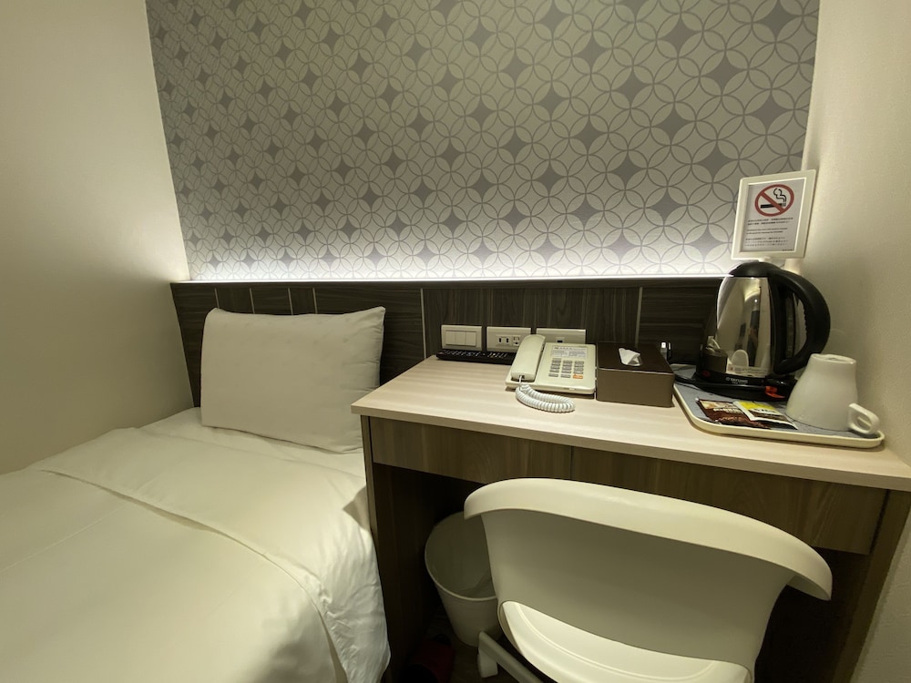 Chair Man Hotel 25/56