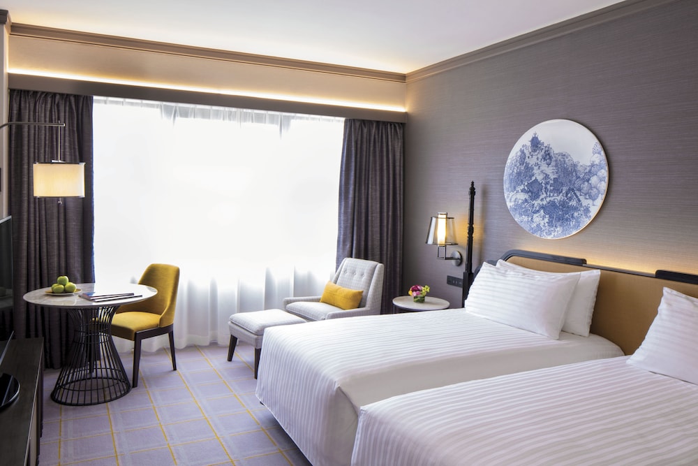 Go, Deluxe, King and Twin Beds