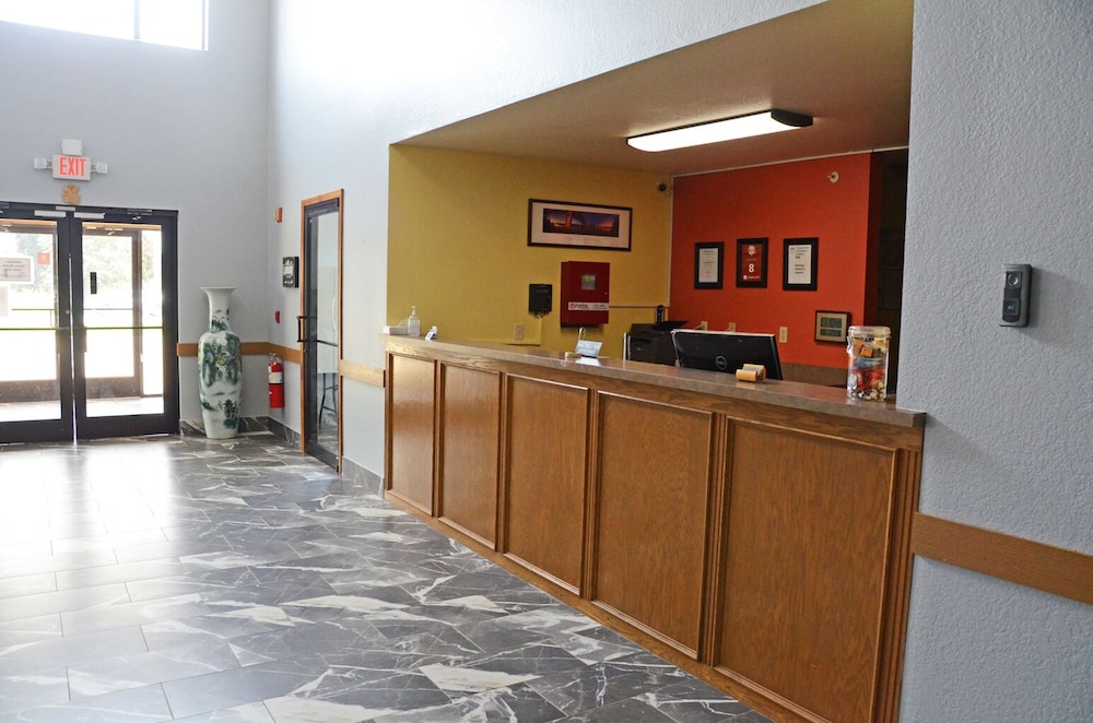 HERITAGE GRAND INN 4/100
