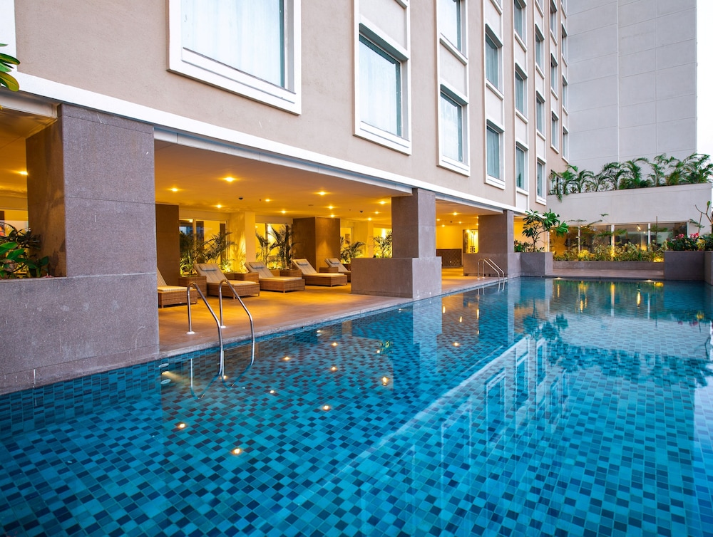 Lemon Tree Premier City Center Pune 5/50