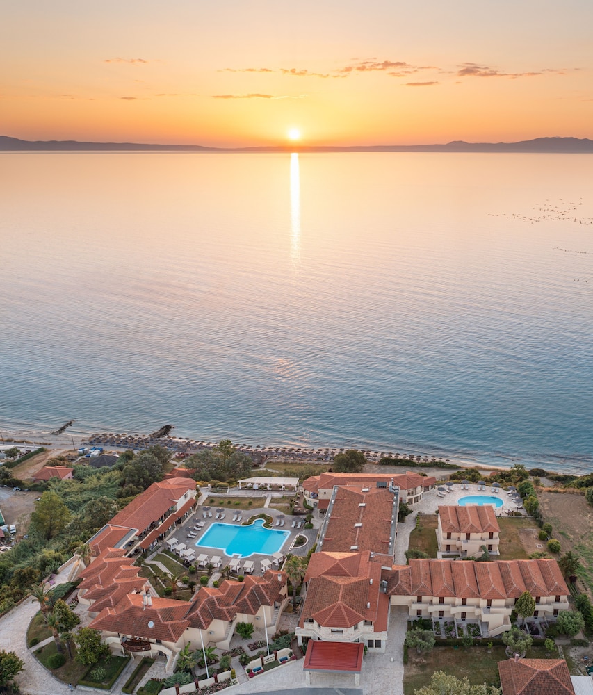 Blue Bay Halkidiki 40/49