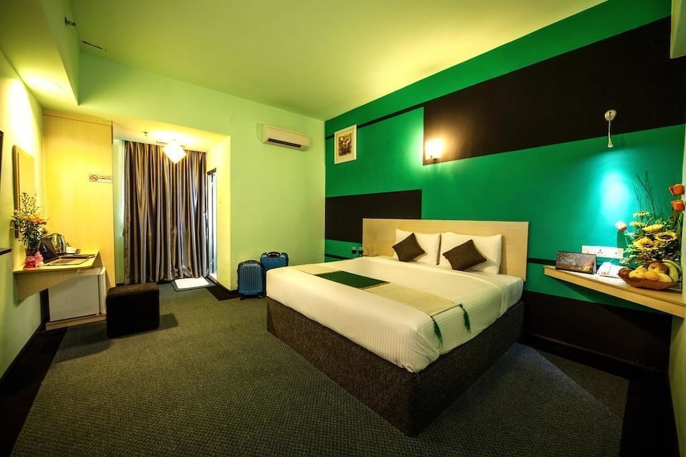 Thy Executive Hotel 6/19