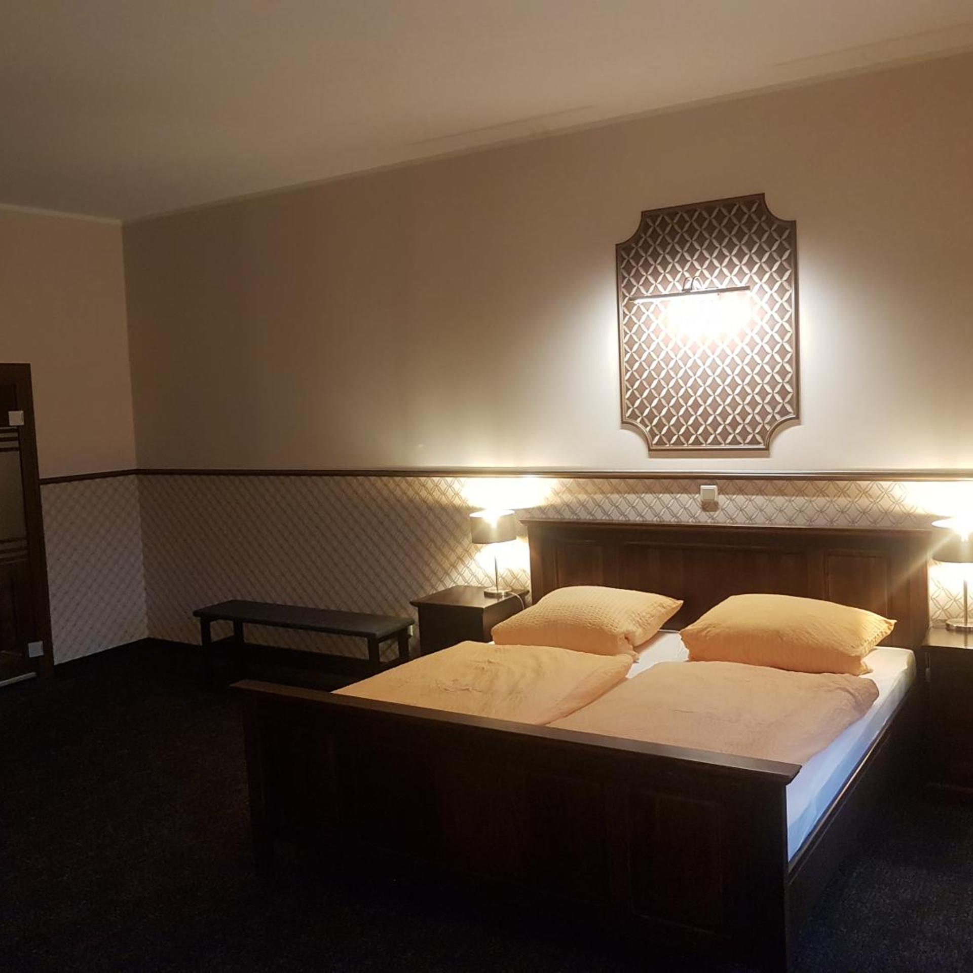 غرفة كبيرة بسرير مزدوج، Gotikhotel Frenzelhof 9/10