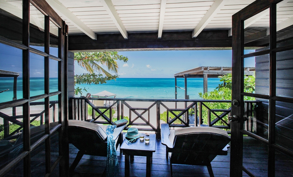 Keyonna Beach - All Inclusive - Couples Only 40/50