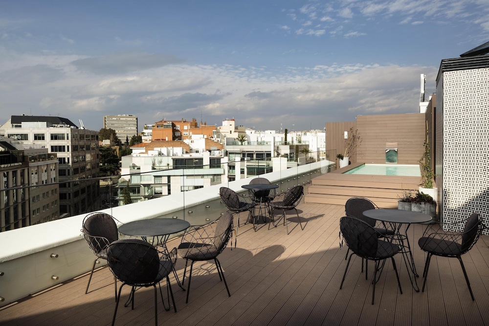 Barcelo Emperatriz 60/65