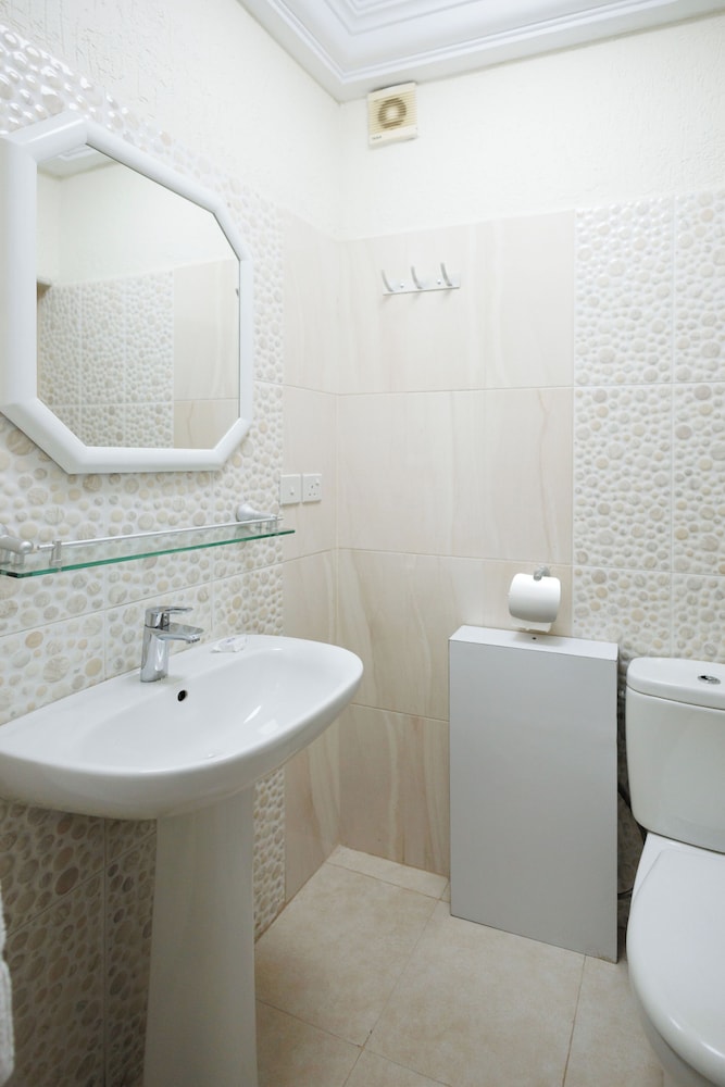 The Ritzz Exclusive Guest House 45/49