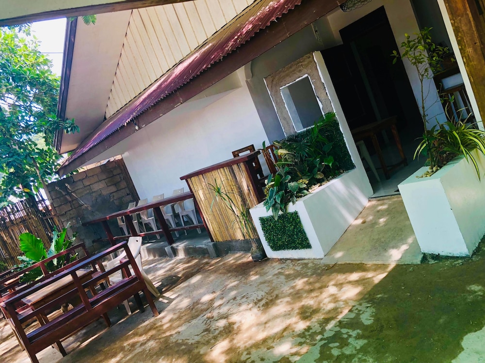 El Nido One Hostel 3/41