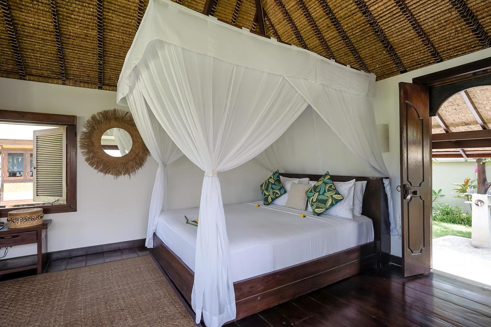 Bungalow, Palm View