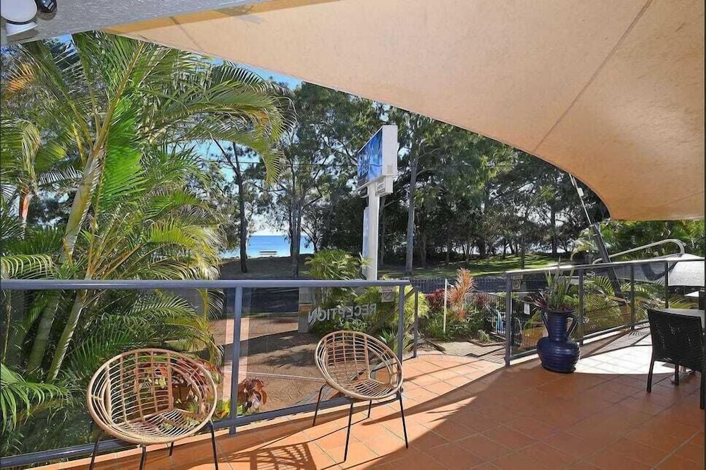 SHELLY BAY RESORT 44/50