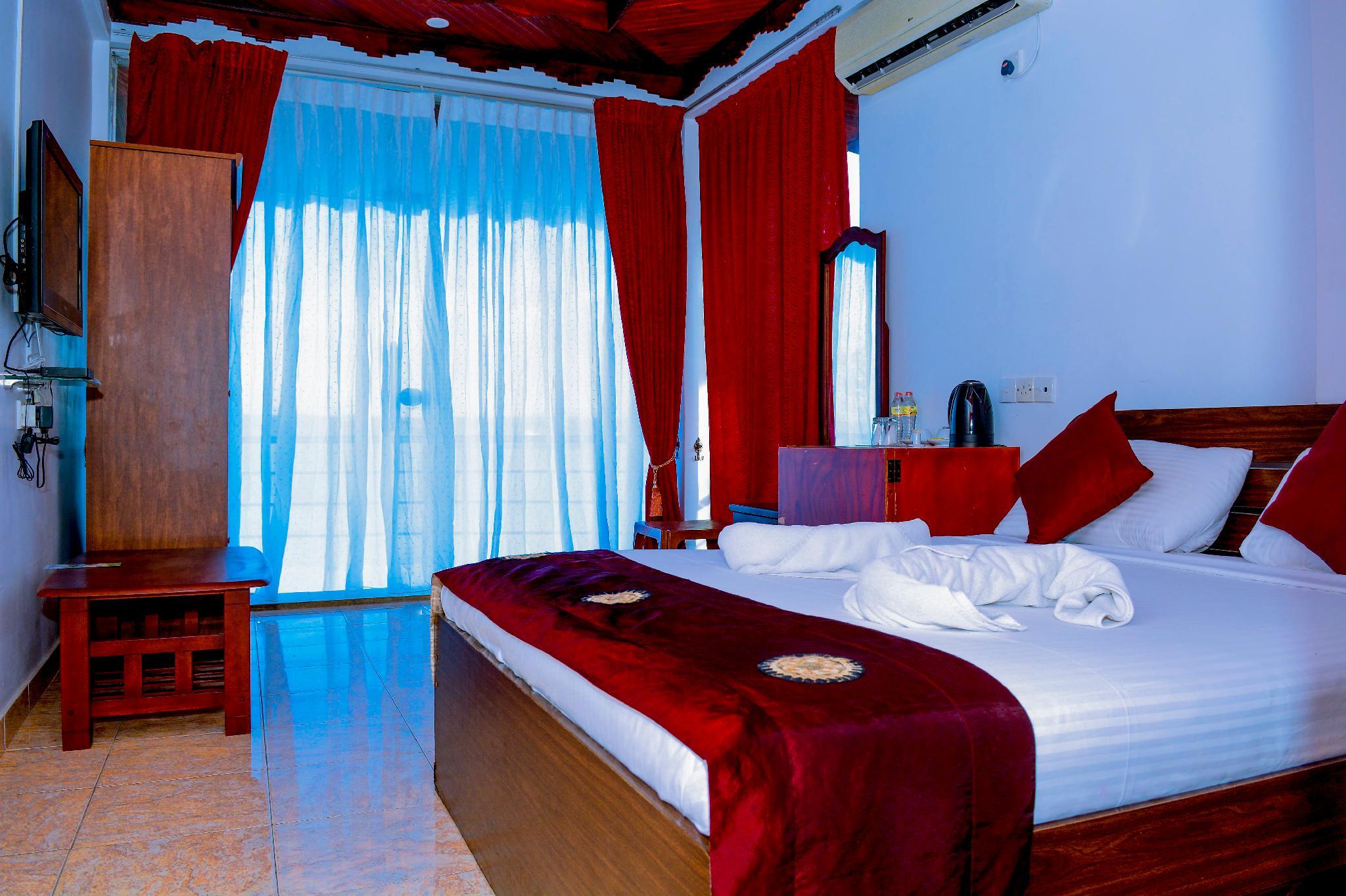 Boutique, Double Bed