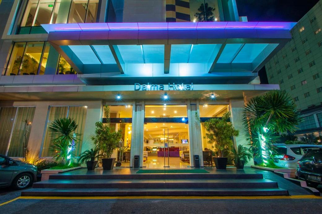 DAIMA HOTEL 3/55