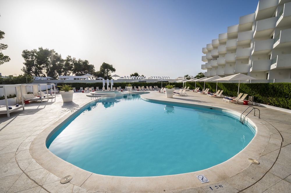 Thb Naeco Ibiza - Adults Only 11/86
