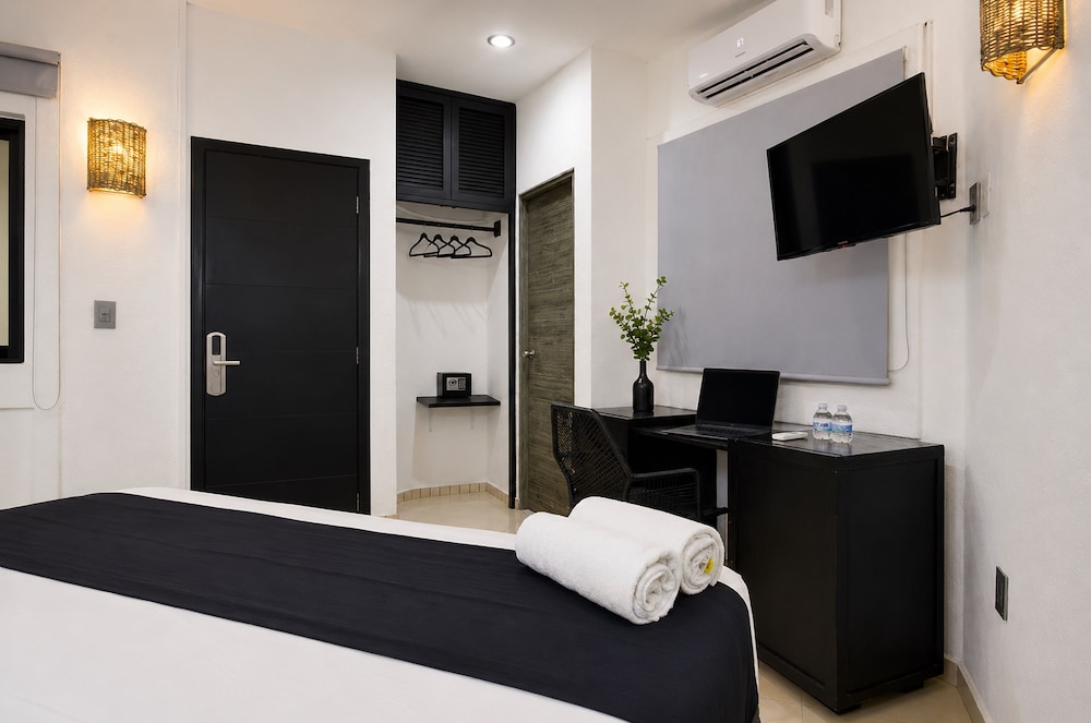 Aruma Hotel Playa Del Carmen 42/61