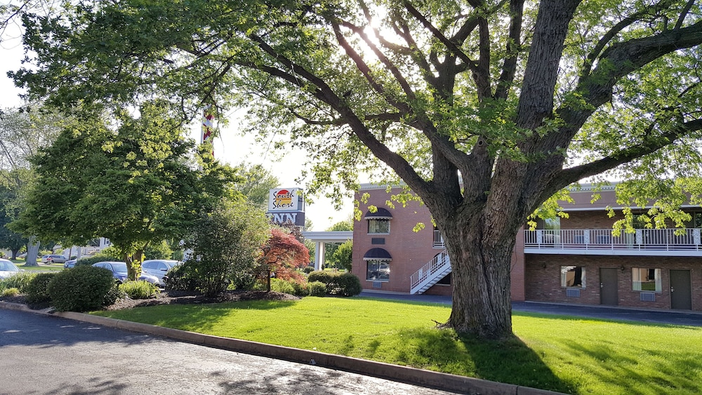 South Shore Inn 44/54