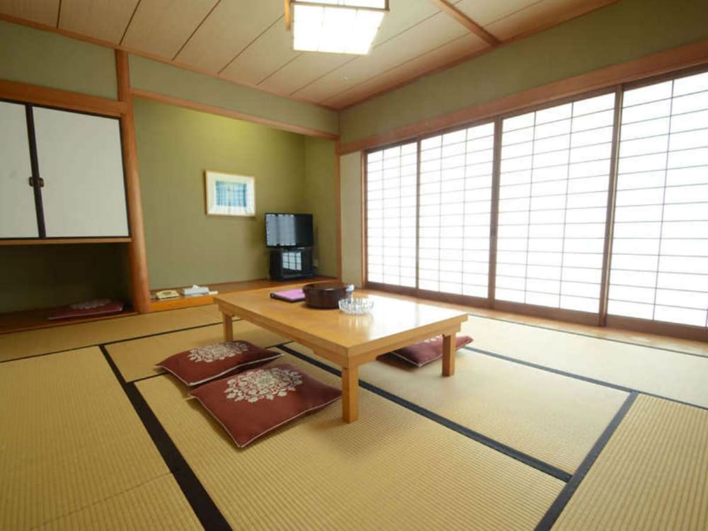 Satsuma Resort Hotel 35/62