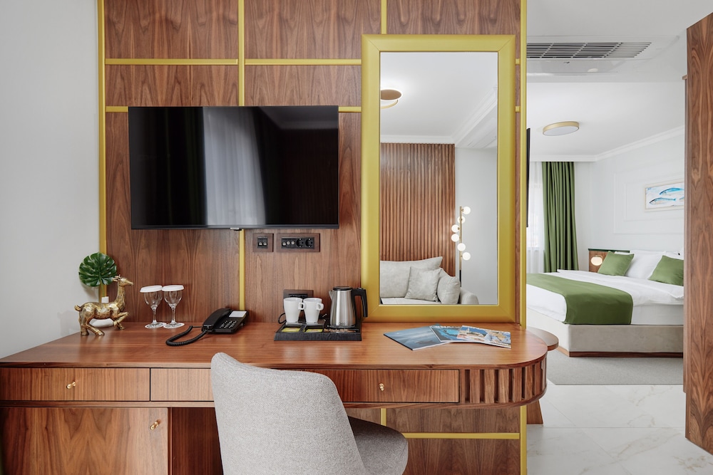 Hotel Diplomat 42/59