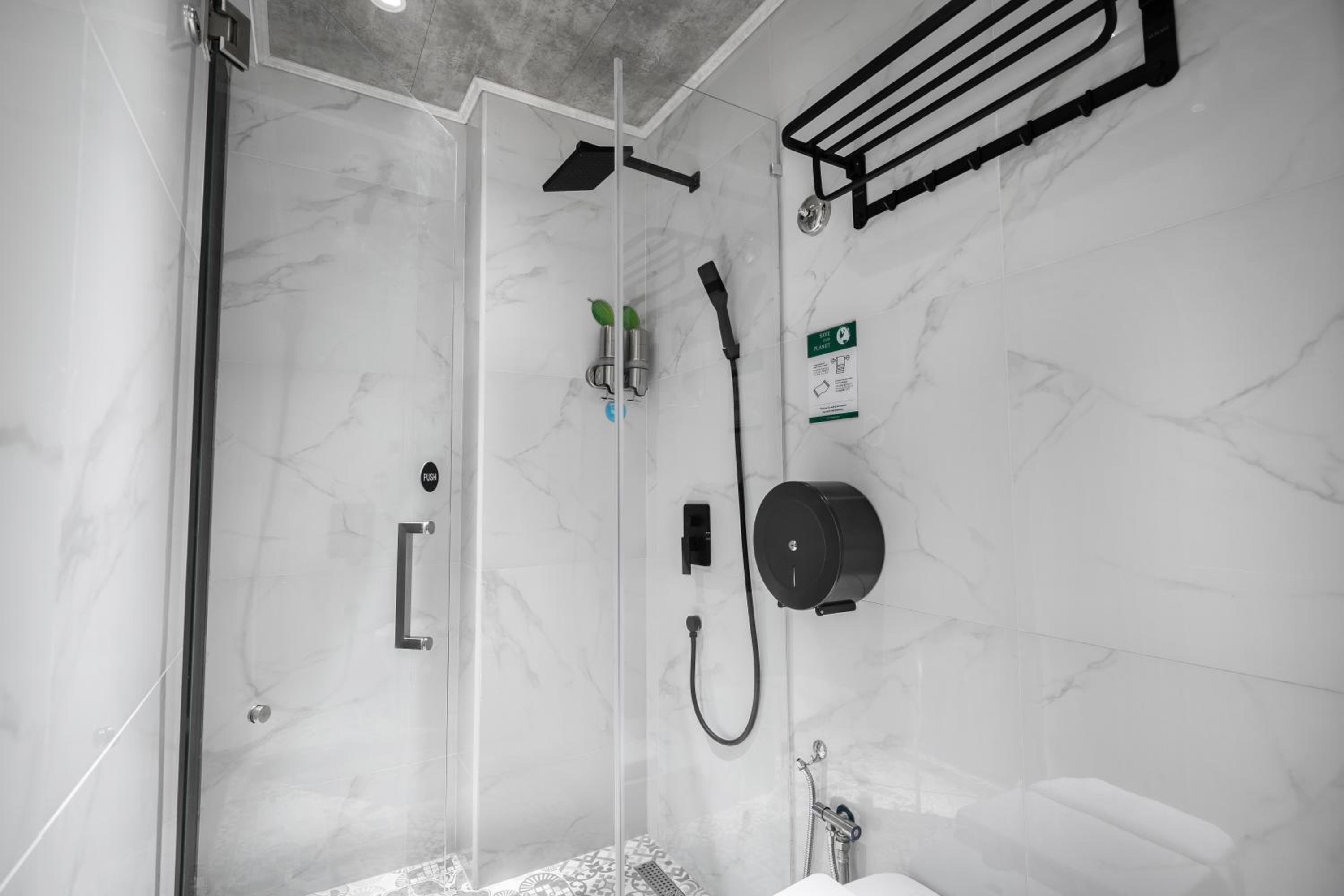 A&R Urban Hotel 47/50