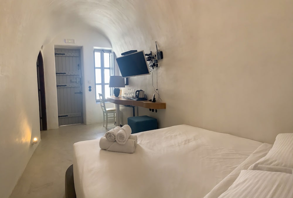 Ducato Di Oia 13/62