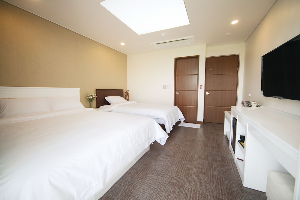 STANDARD, TWIN BEDS