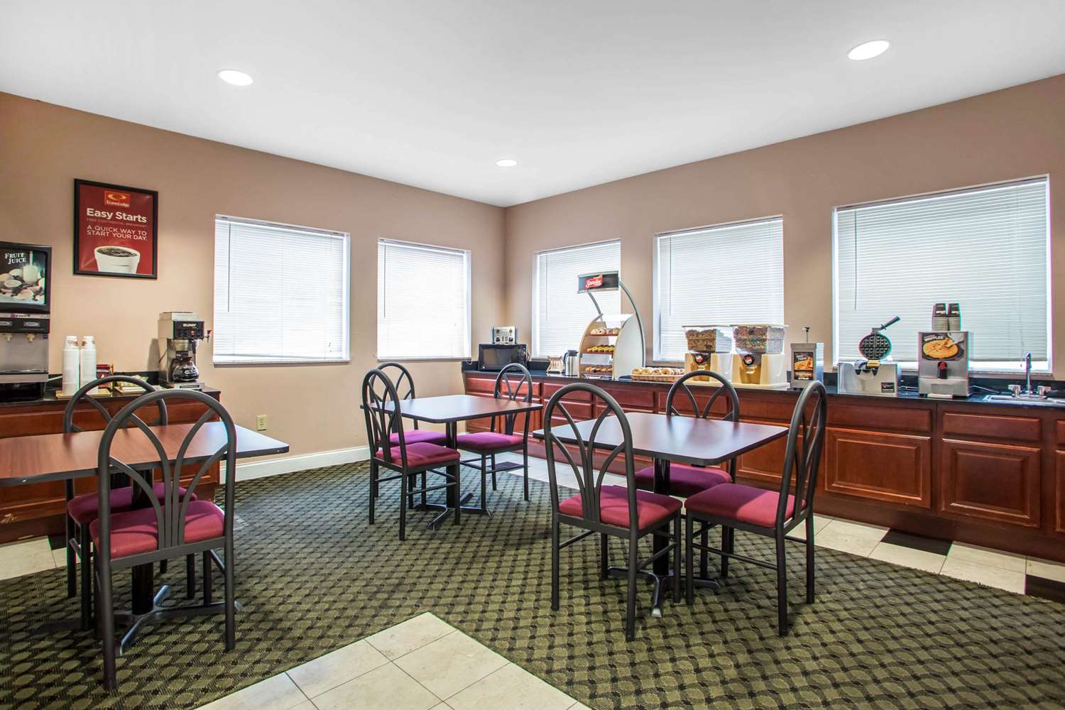 Econo Lodge Harrisburg Hershey 16/26