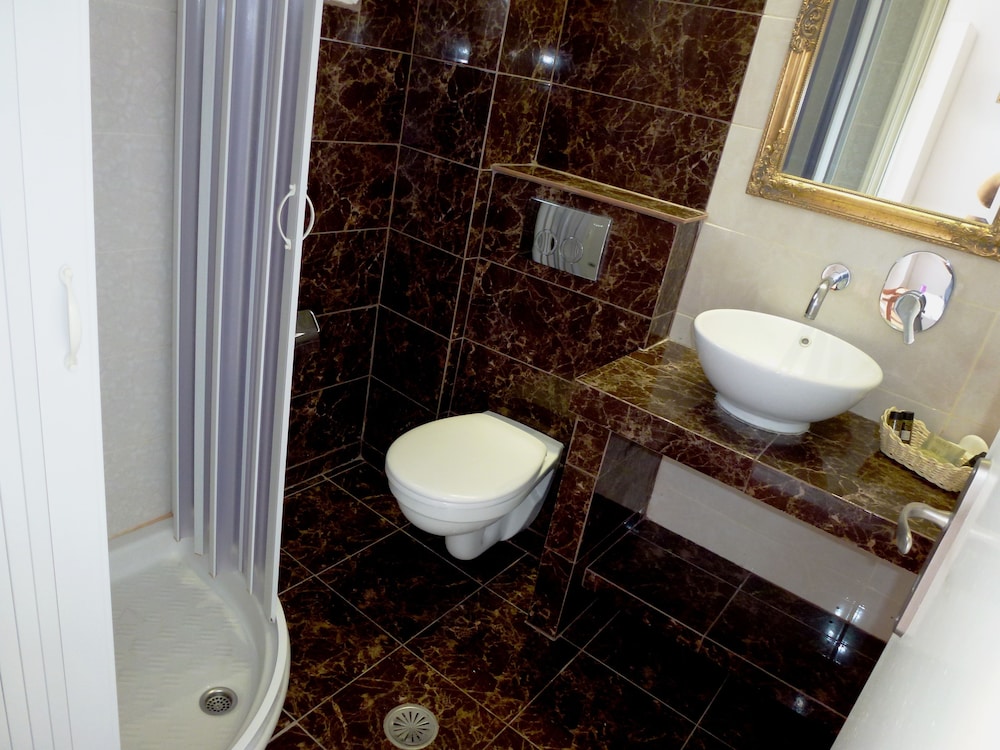 Atalos Suites 45/50