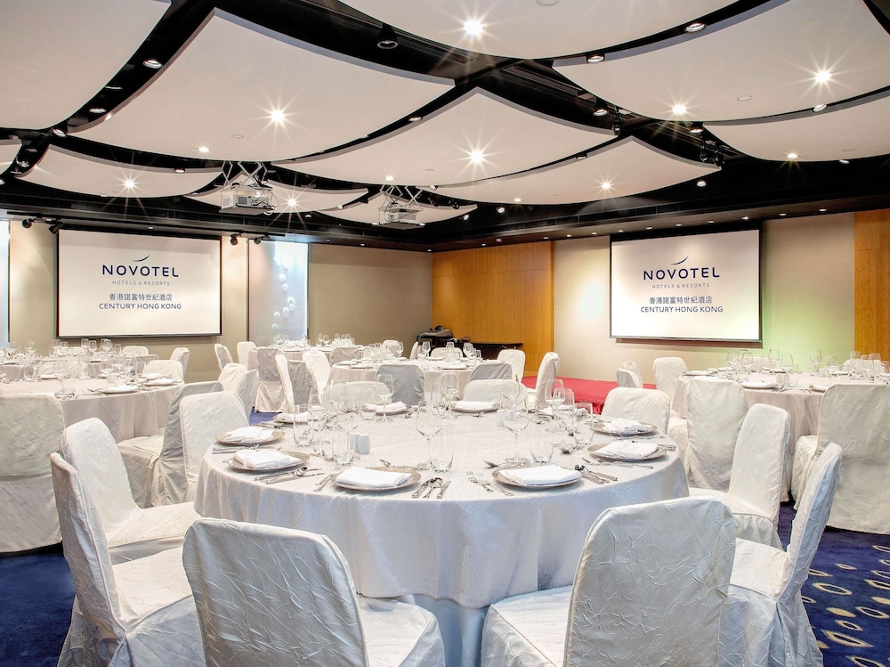 Novotel Century Hong Kong 36/48