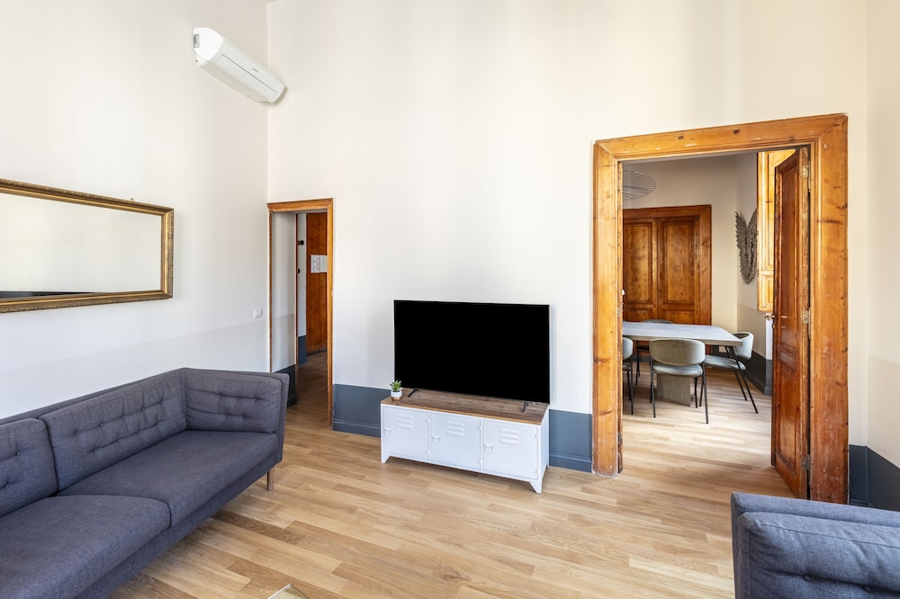Rome Accommodation - Baullari 27/31