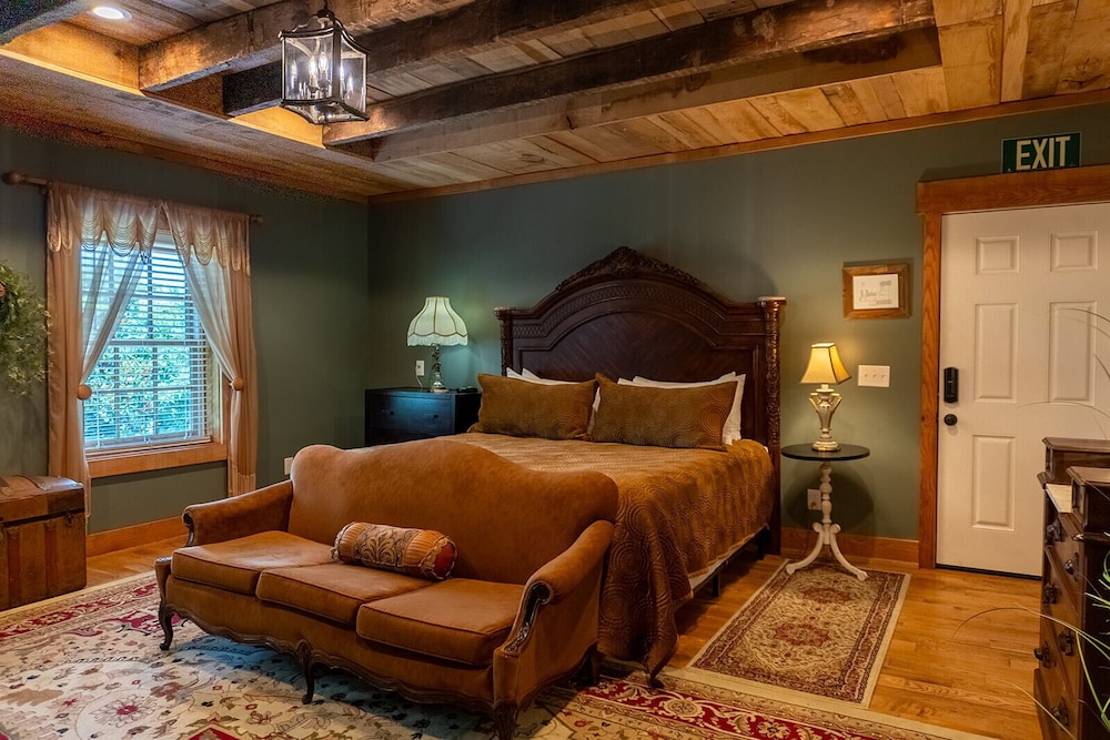 Belle Air Mansion 37/50