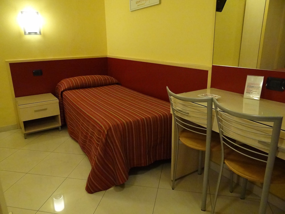 Hotel Parma 45/57