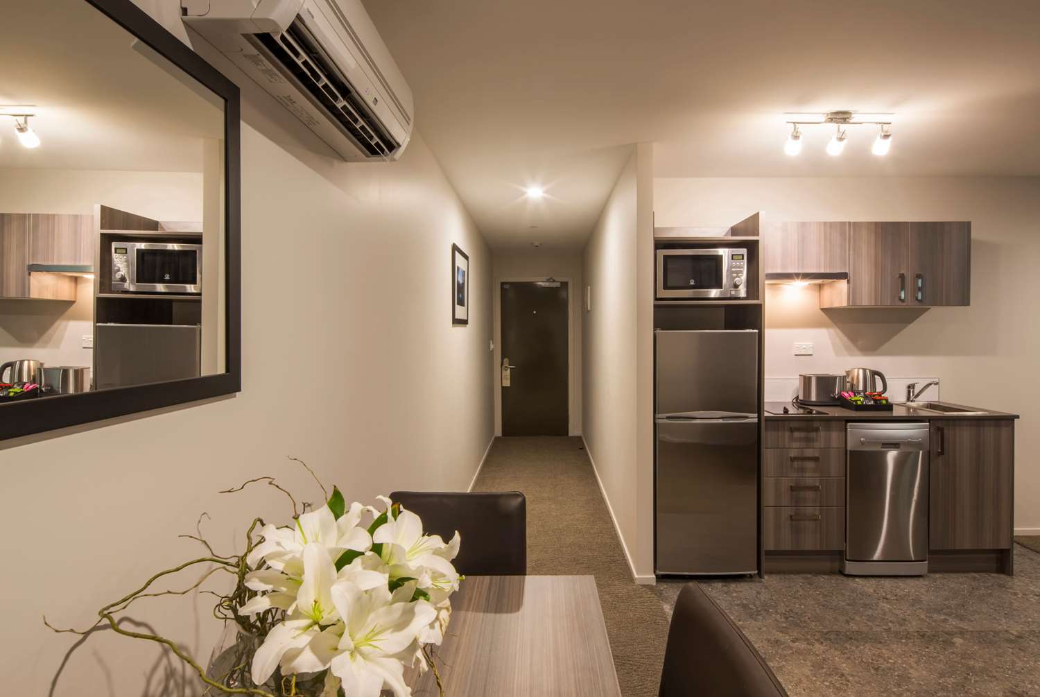 Ramada Suites by Wyndham Queenstown Remarkables Park 9/13