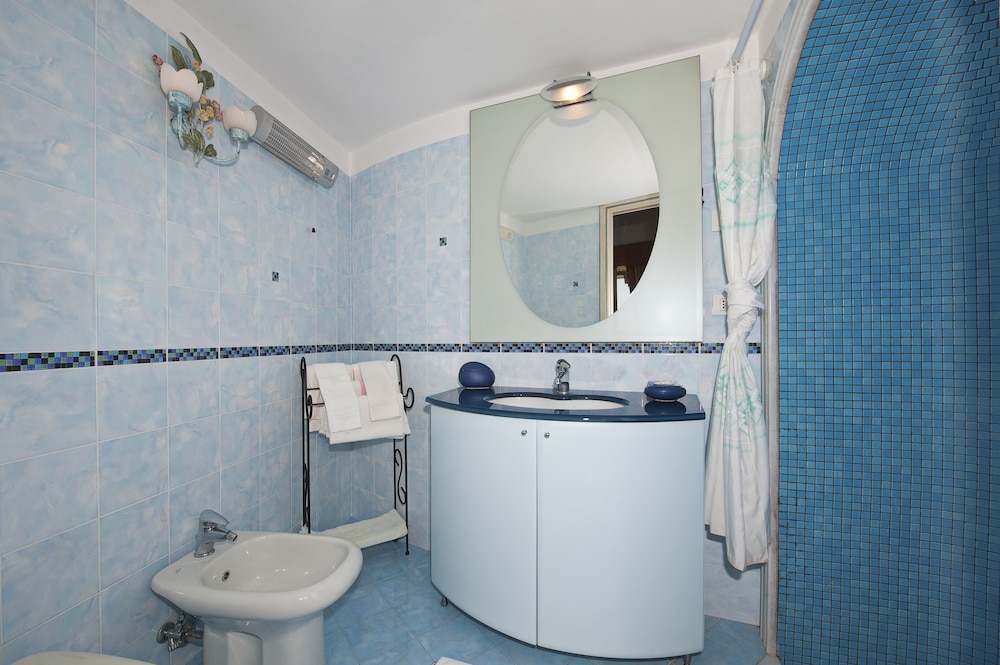 SUITE, SEA VIEW, ANNEX