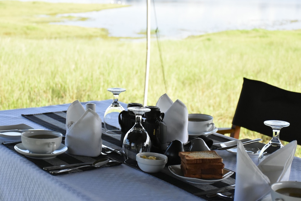 Mahoora Tented Safari Camp Bundala 8/18