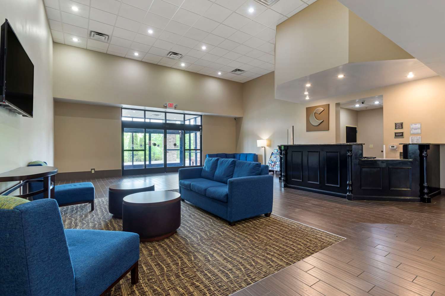 Comfort Suites Kingsport South 25/32