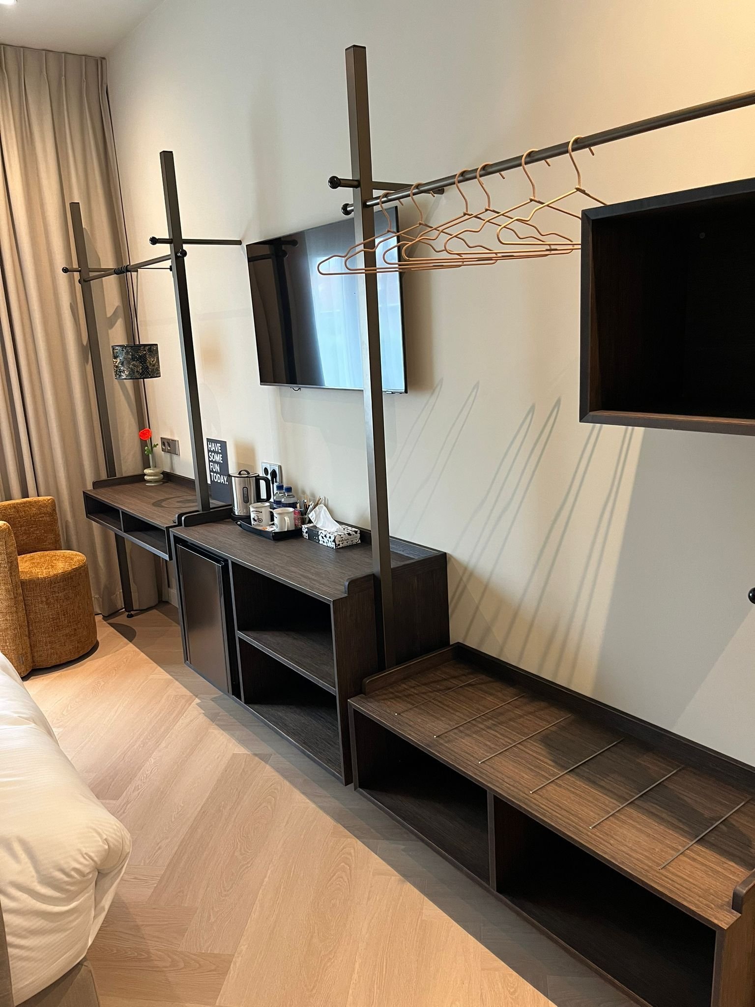 Hotel Herbergh Amsterdam Airport 18/30