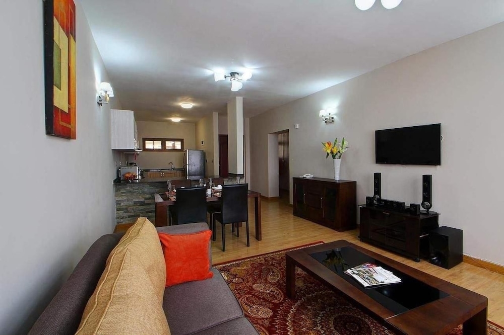 Fenesi Gardens Apartments 25/41