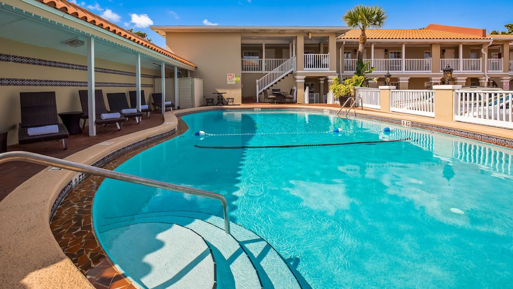 Best Western Historic Bayfront 3/39