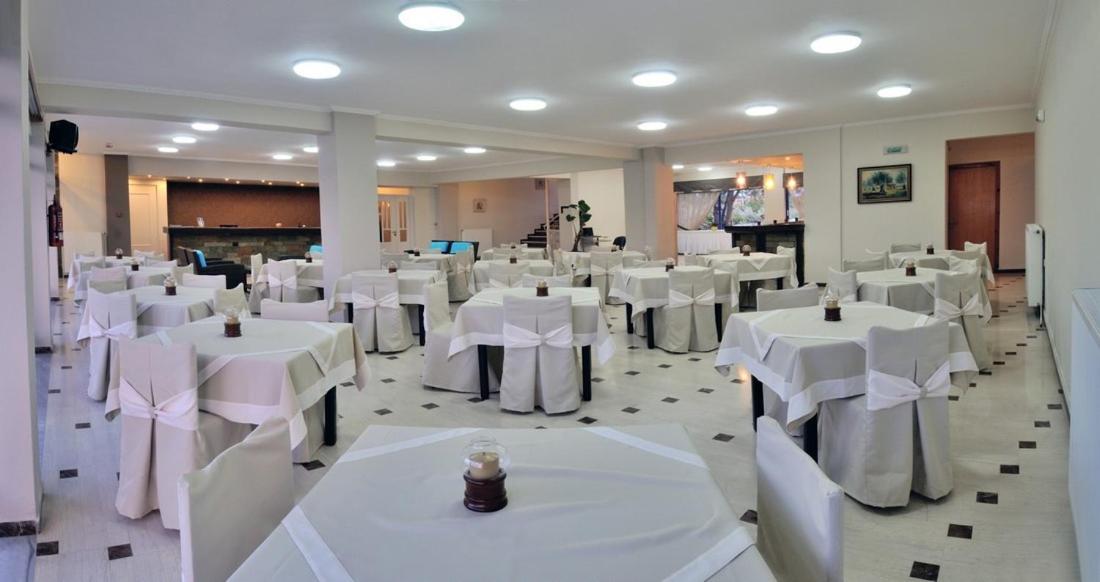 Lintzi Hotel 31/55