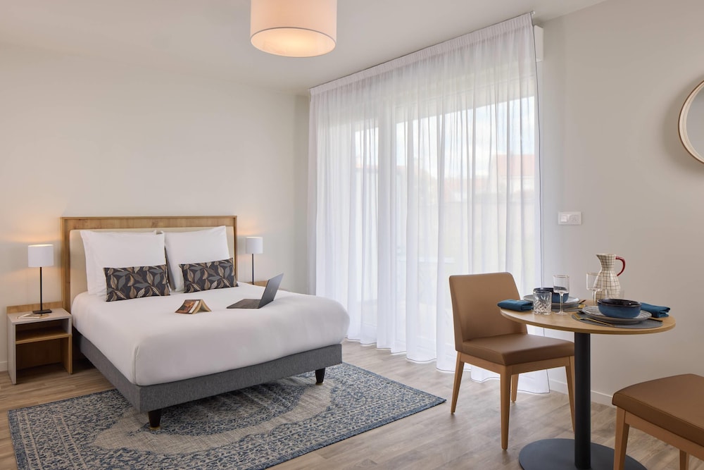 Quality Aparthotel Cholet 14/32