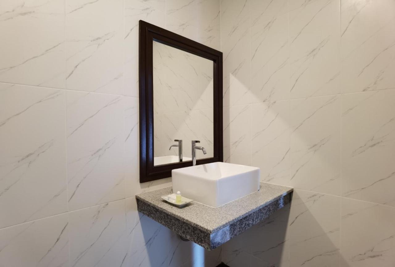 Chalalai Hotel Krabi 21/21